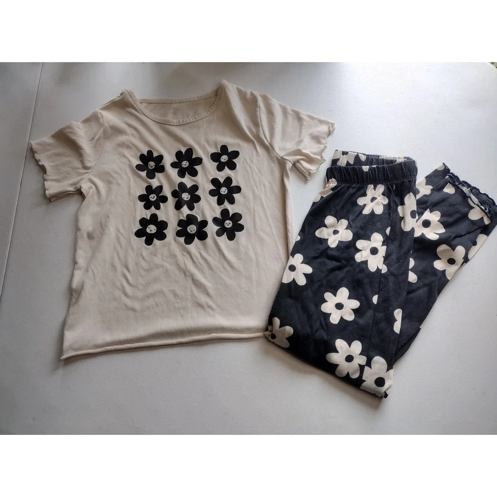 Cat & Jack Kids Girls Daisy Smiley Face Pajama Set Cream Black‎ Size L 10/12